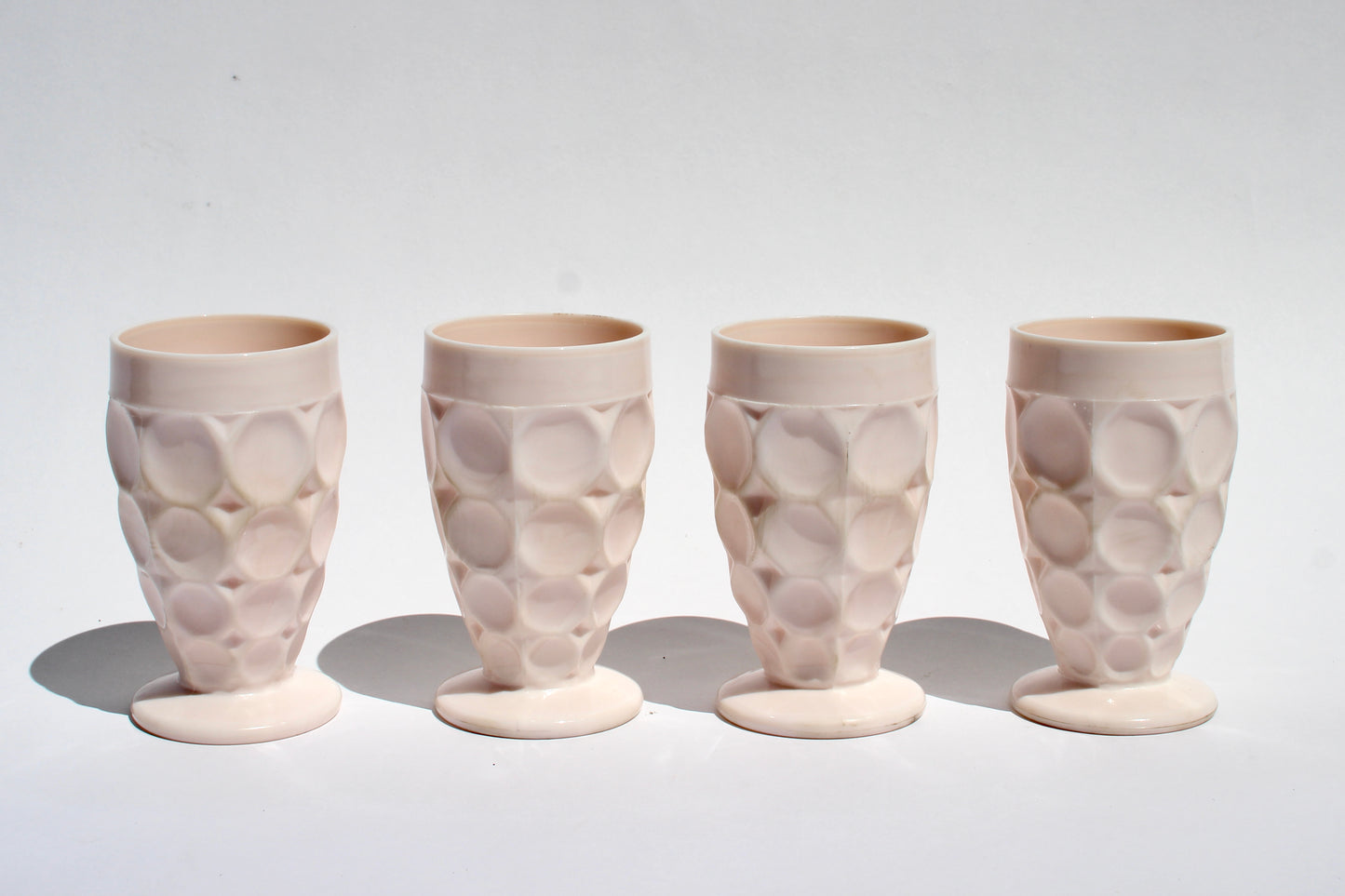 shell pink juice glasses (4)