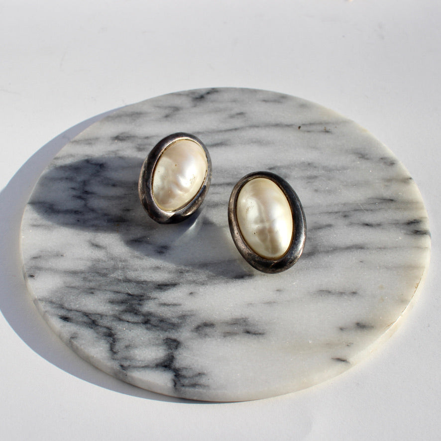 pearlescent statement clip earrings