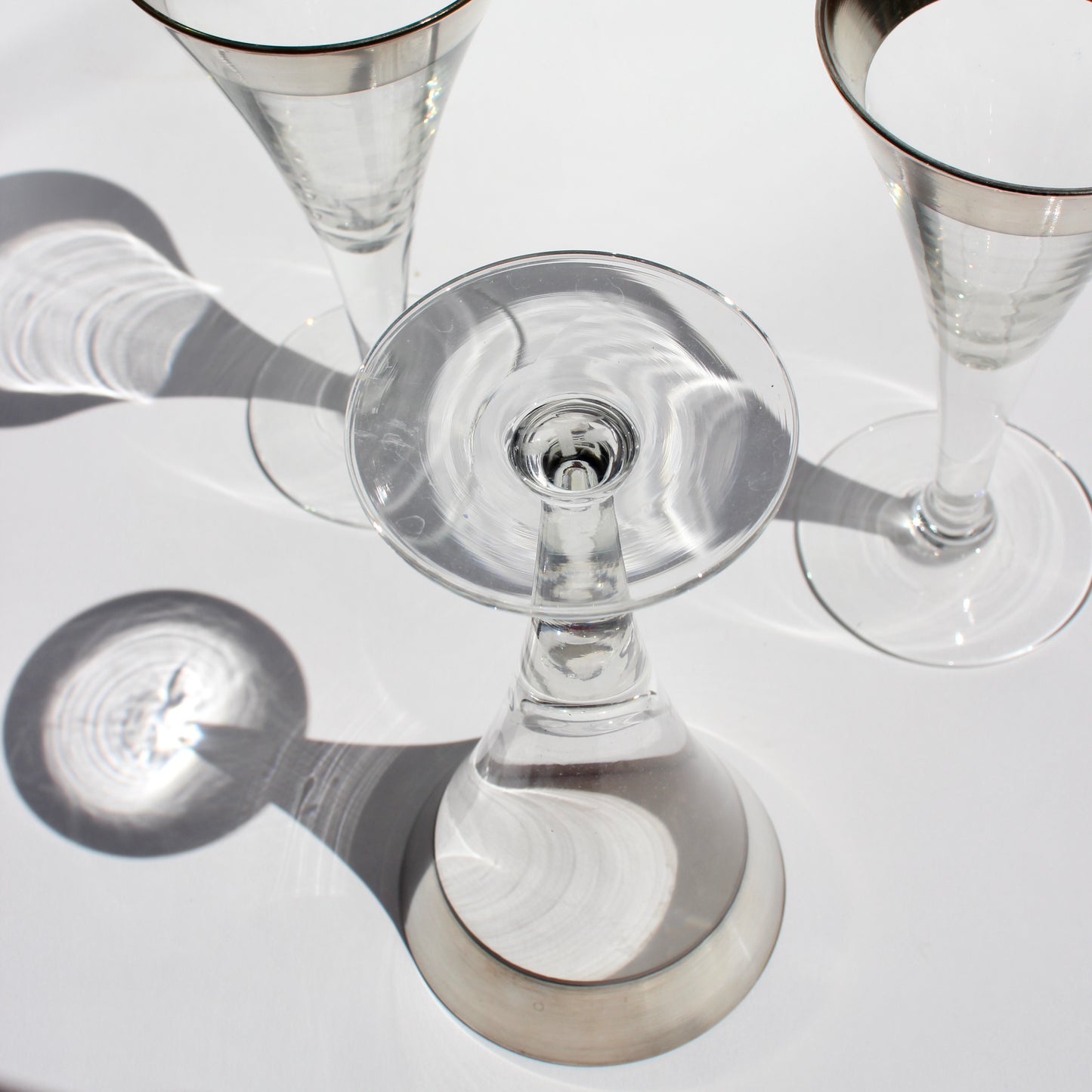 dorothy thorpe silver rim flutes (3)
