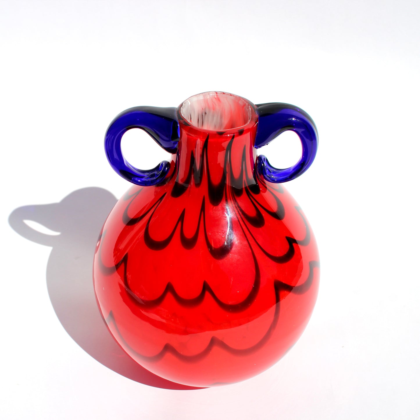 squiggle art glass vase