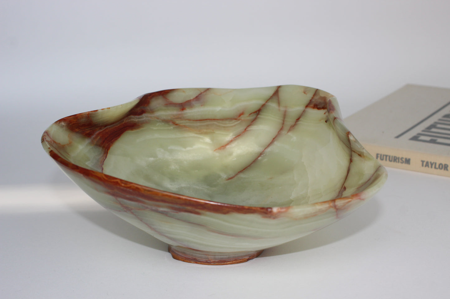 curled edge onyx bowl
