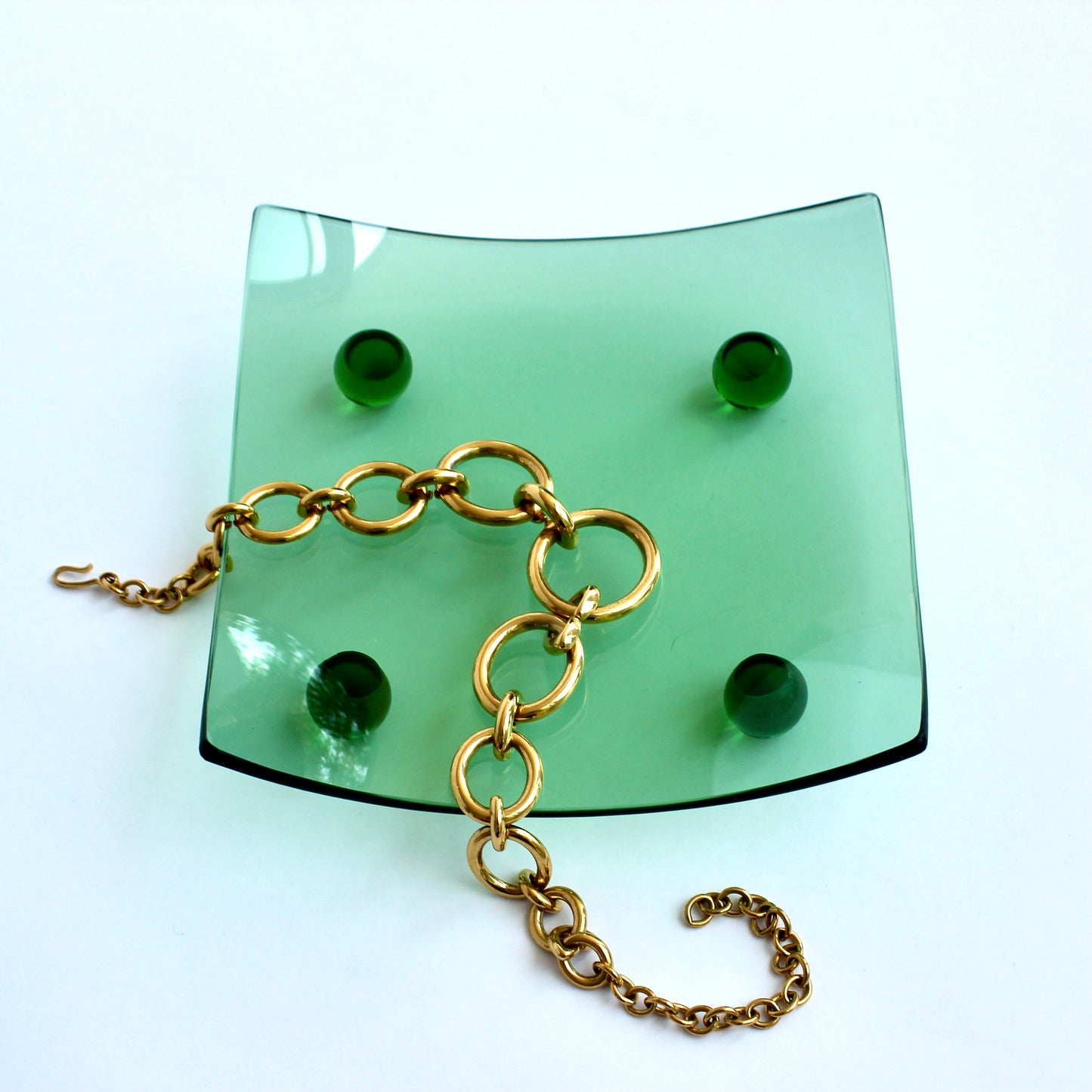 postmodern green dish
