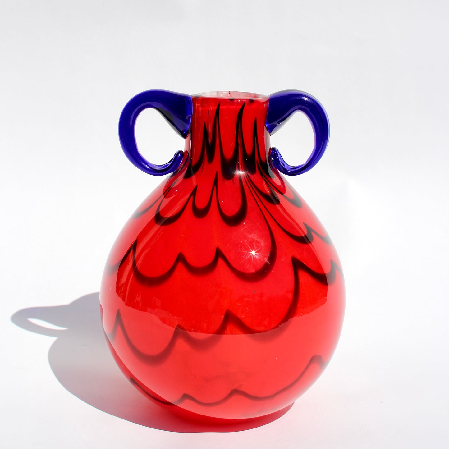 squiggle art glass vase