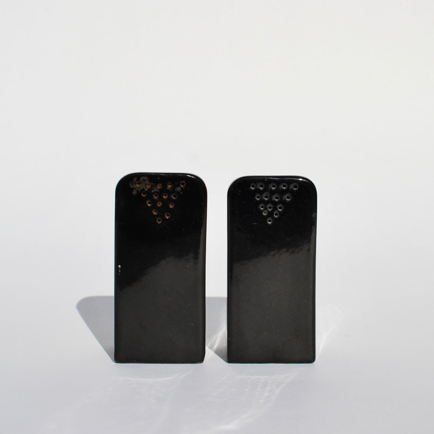 black ceramic s+p shakers