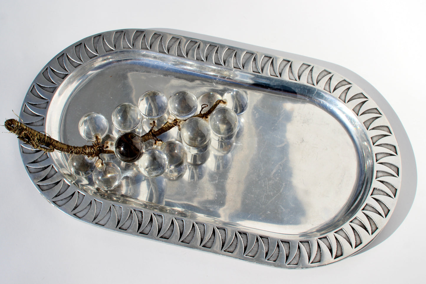 metal tray