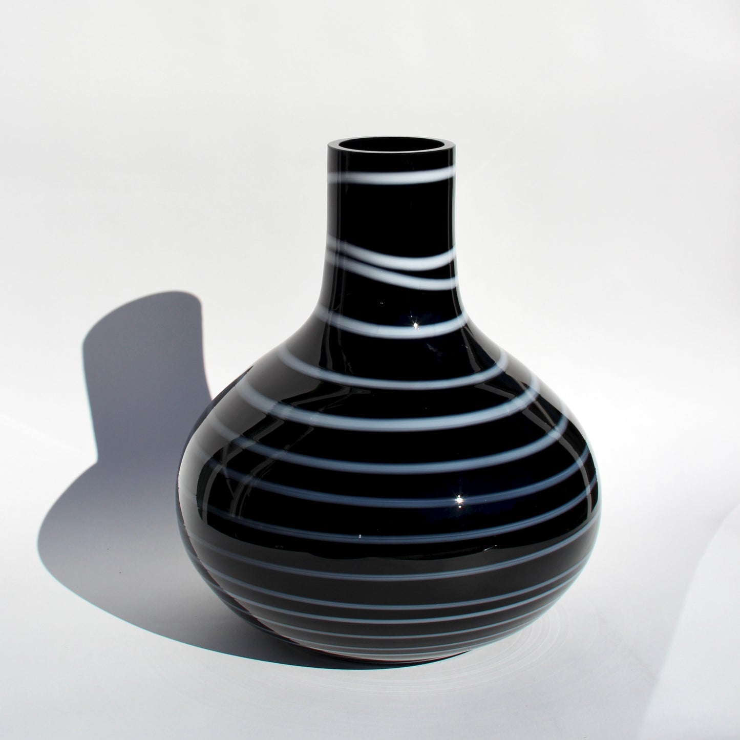 swirl glass vase