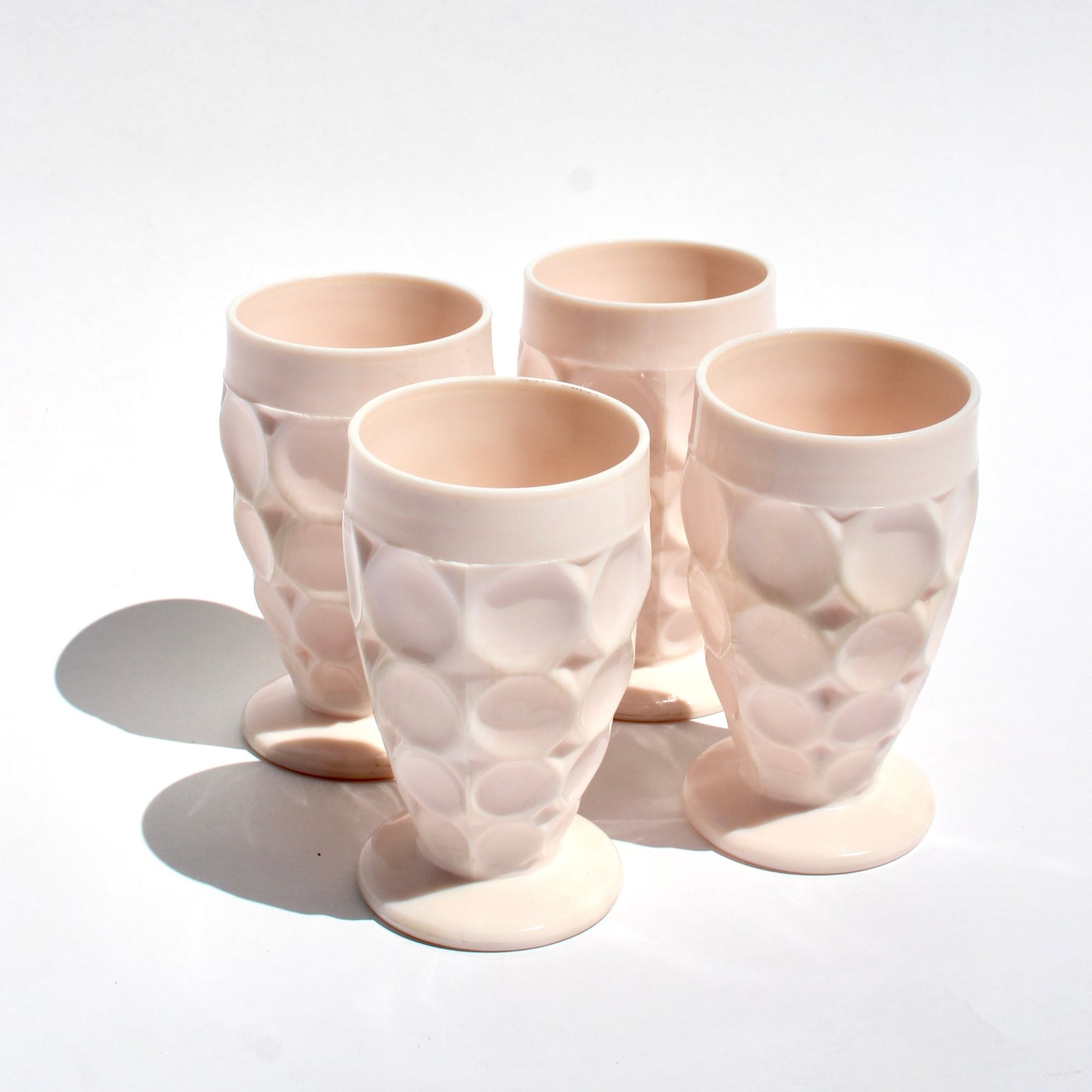 shell pink juice glasses (4)