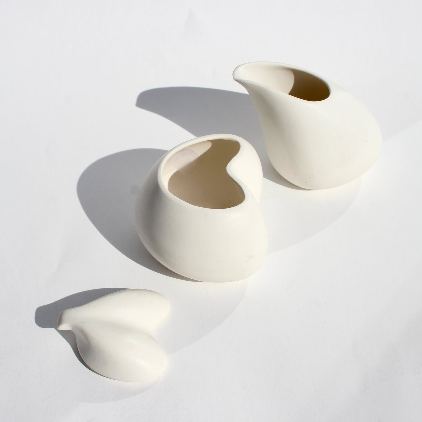 modernist sculptural sugar + cream set