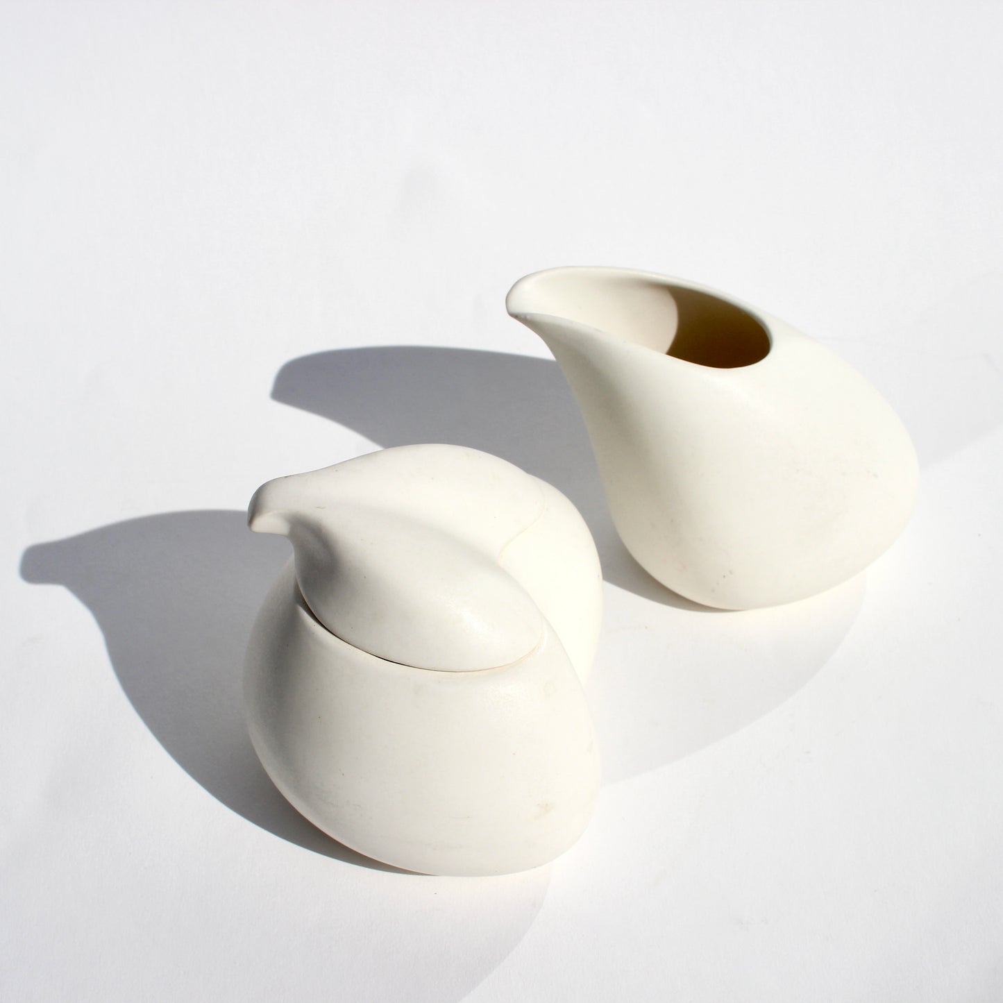 modernist sculptural sugar + cream set