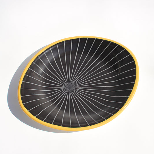 radius lined plate