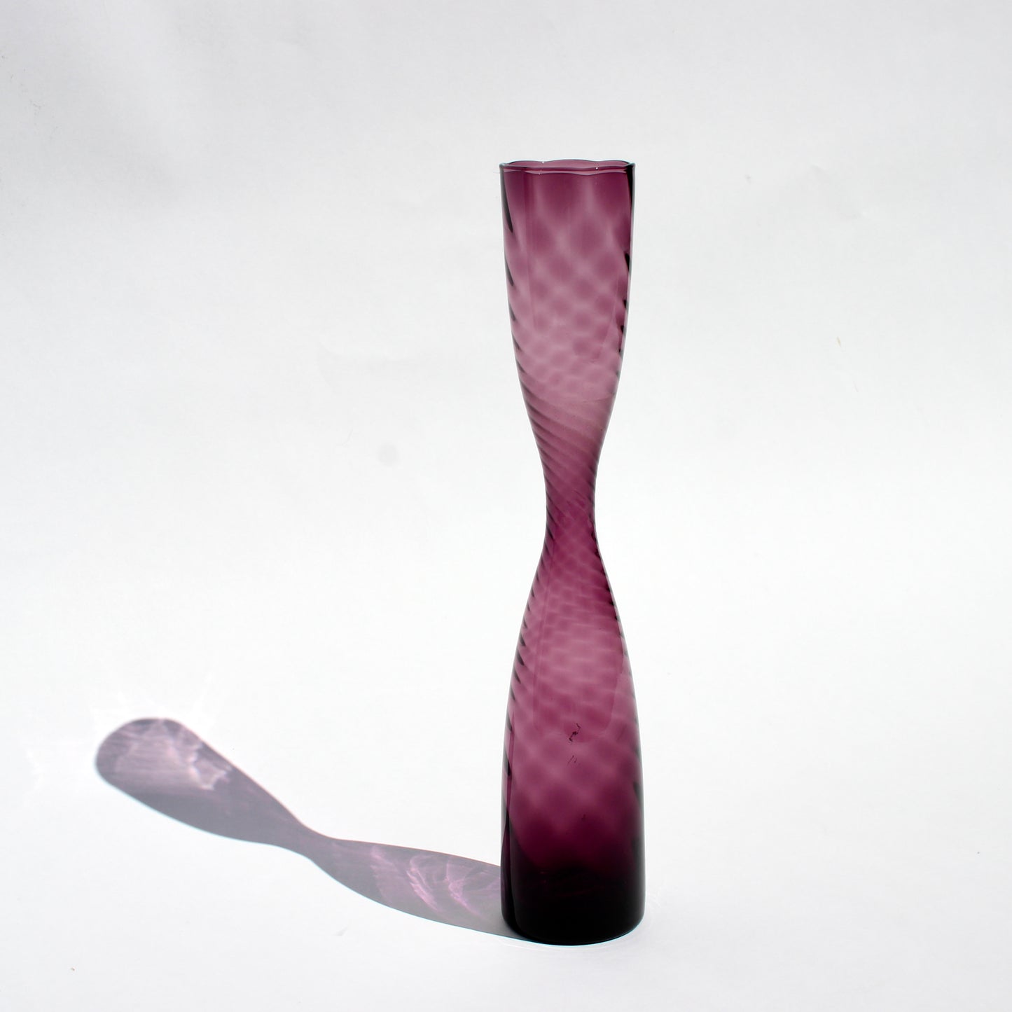hourglass optic vase