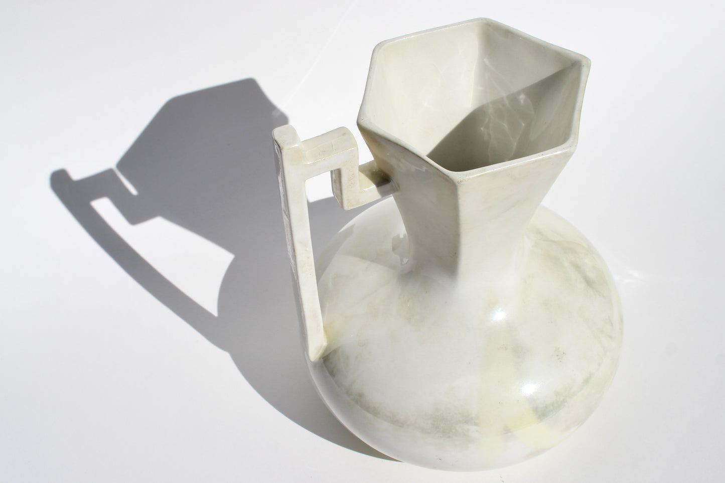 deco porcelain vase