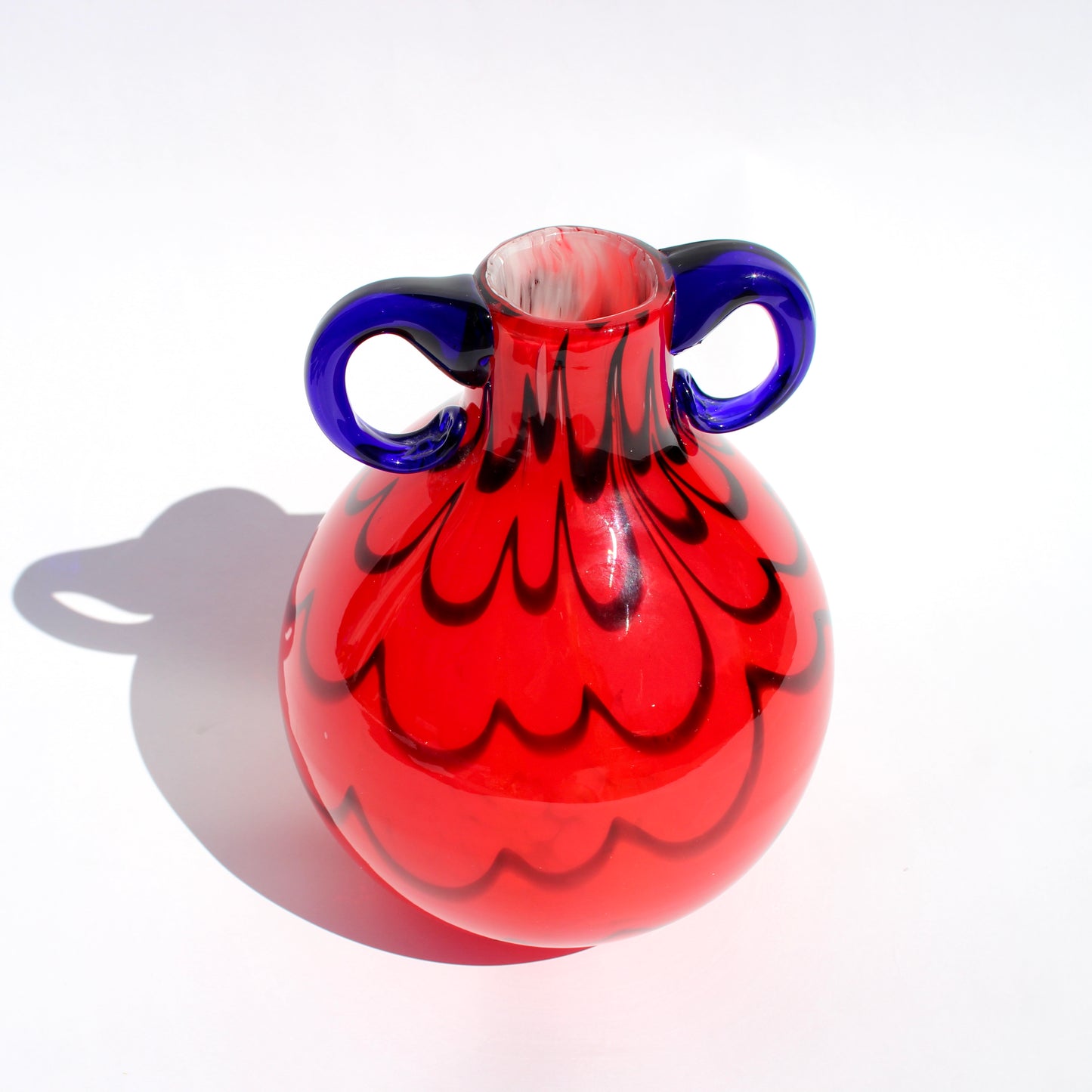 squiggle art glass vase