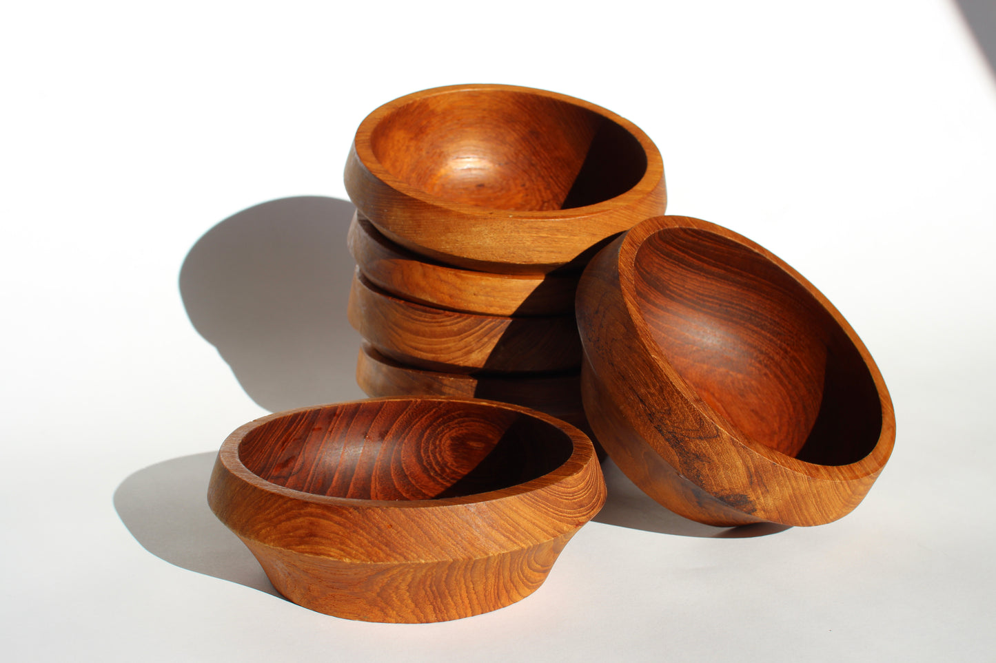 teakwood bowl set (6)