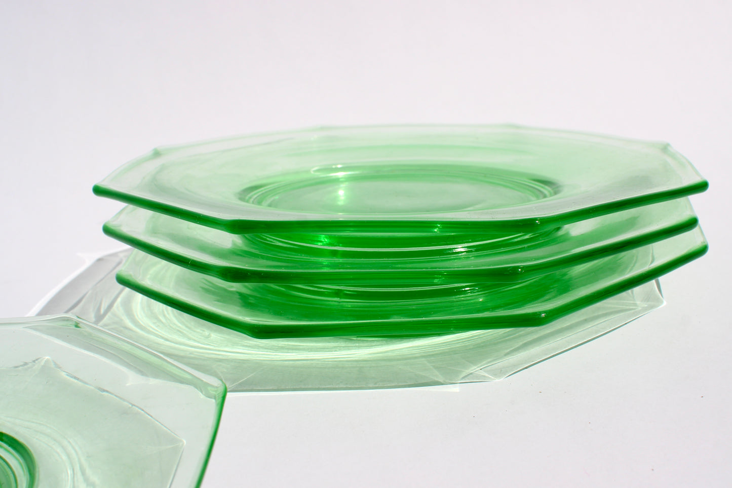 hexagon green glass plates (4)