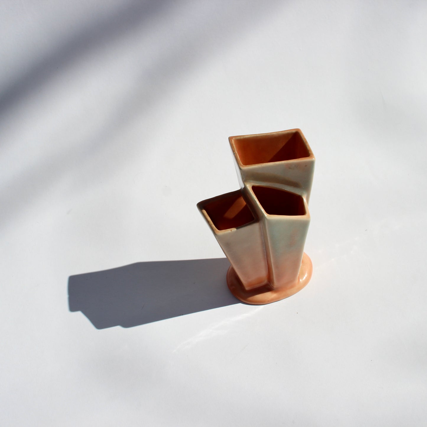 deco ceramic mini vase