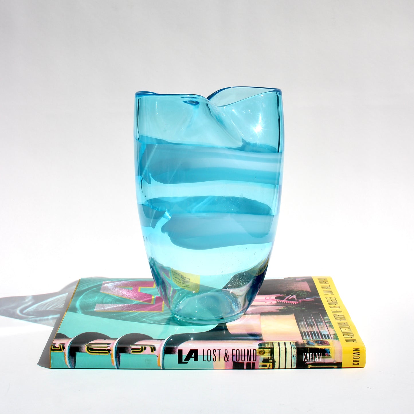 ribbon spiral vase