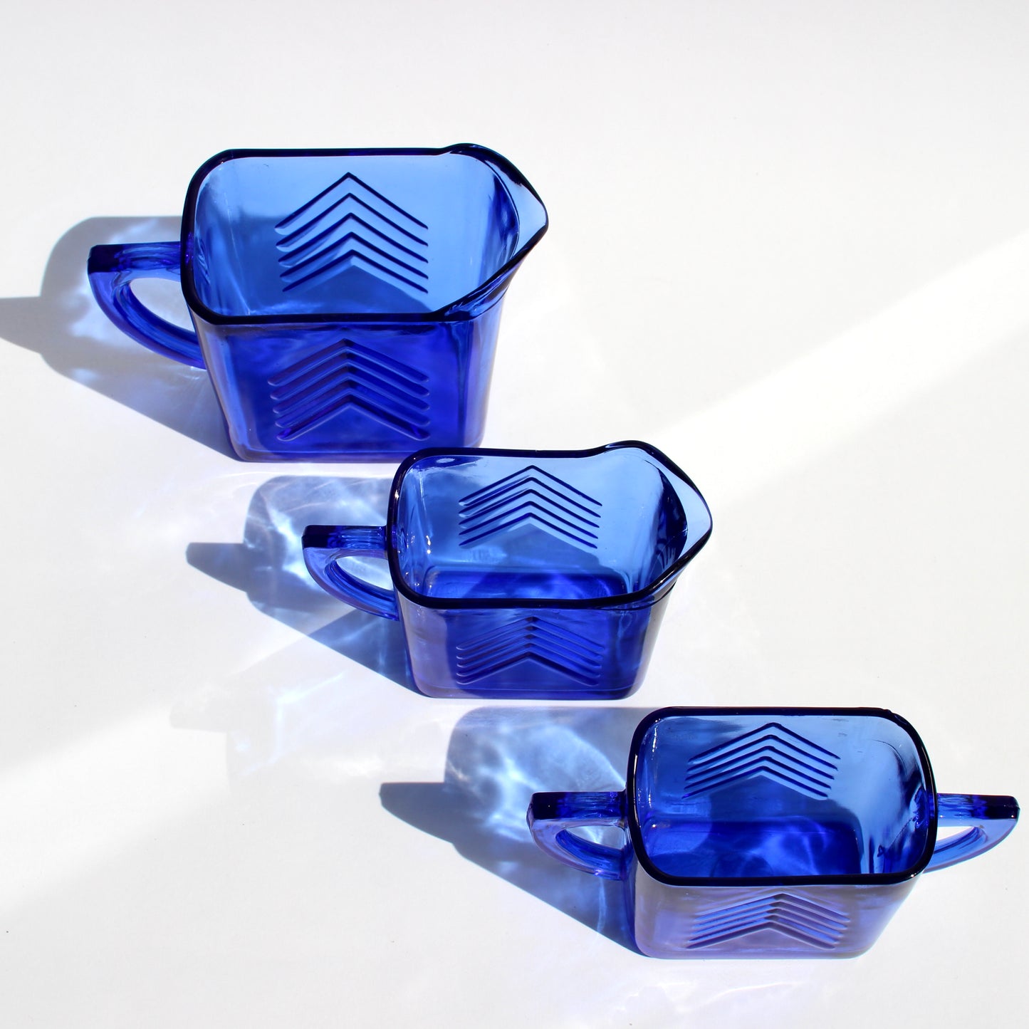 cobalt chevron cream + sugar set