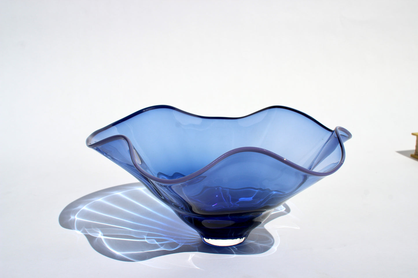 contrast rim art glass bowl